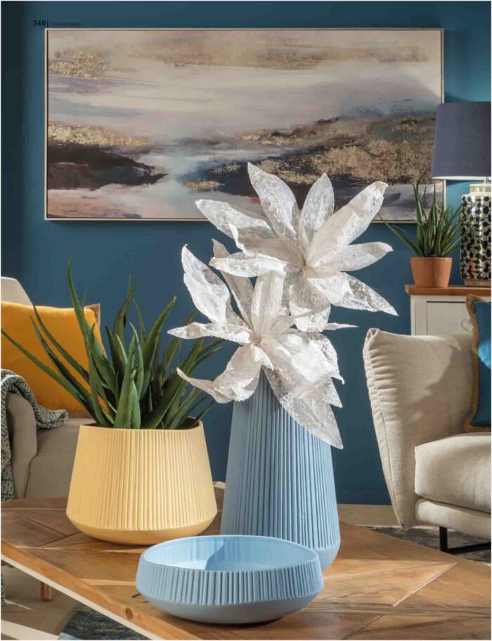 Decor 20240501-A28 - Image 1