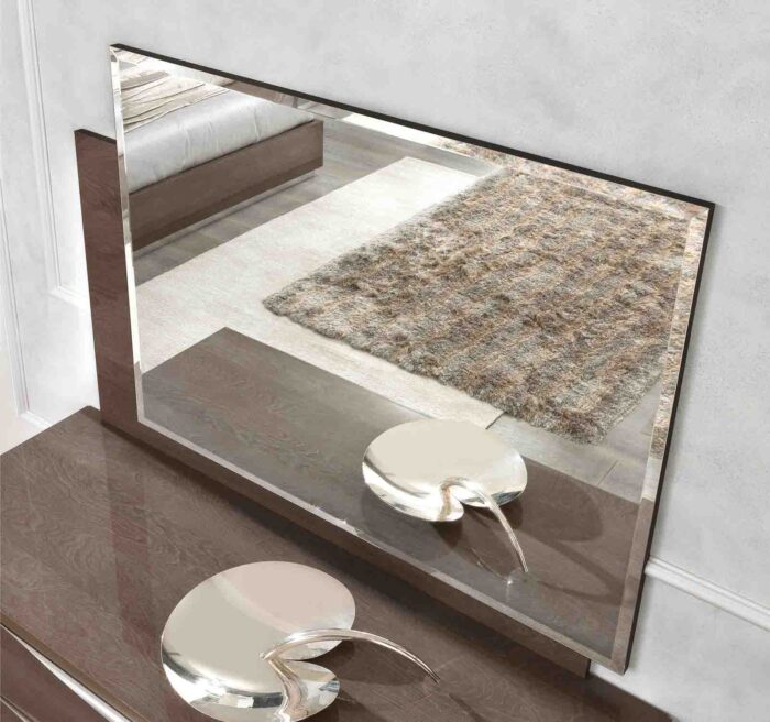 Platinum - Image 7